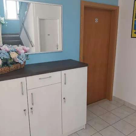 בית הארחה Damir מאקרסקה