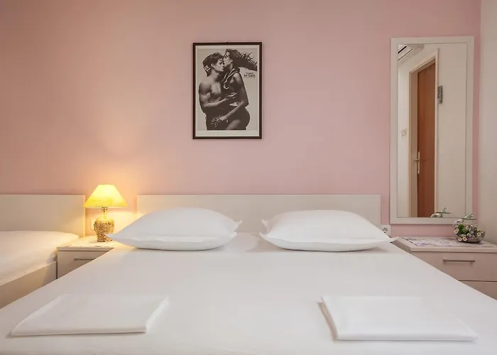 Damir Casa de hóspedes 3*